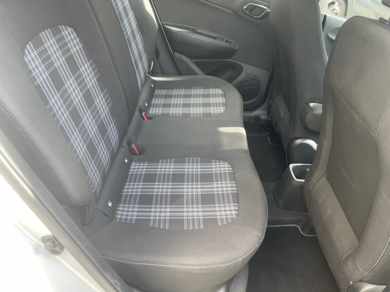 Hyundai i10 - 1.0 Premium*RIJKLAARPRIJS*