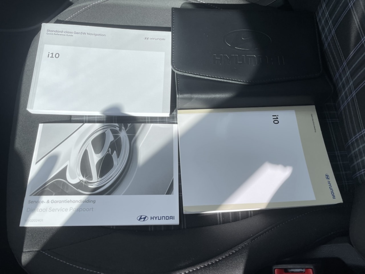 Hyundai i10 - 1.0 Premium*RIJKLAARPRIJS*