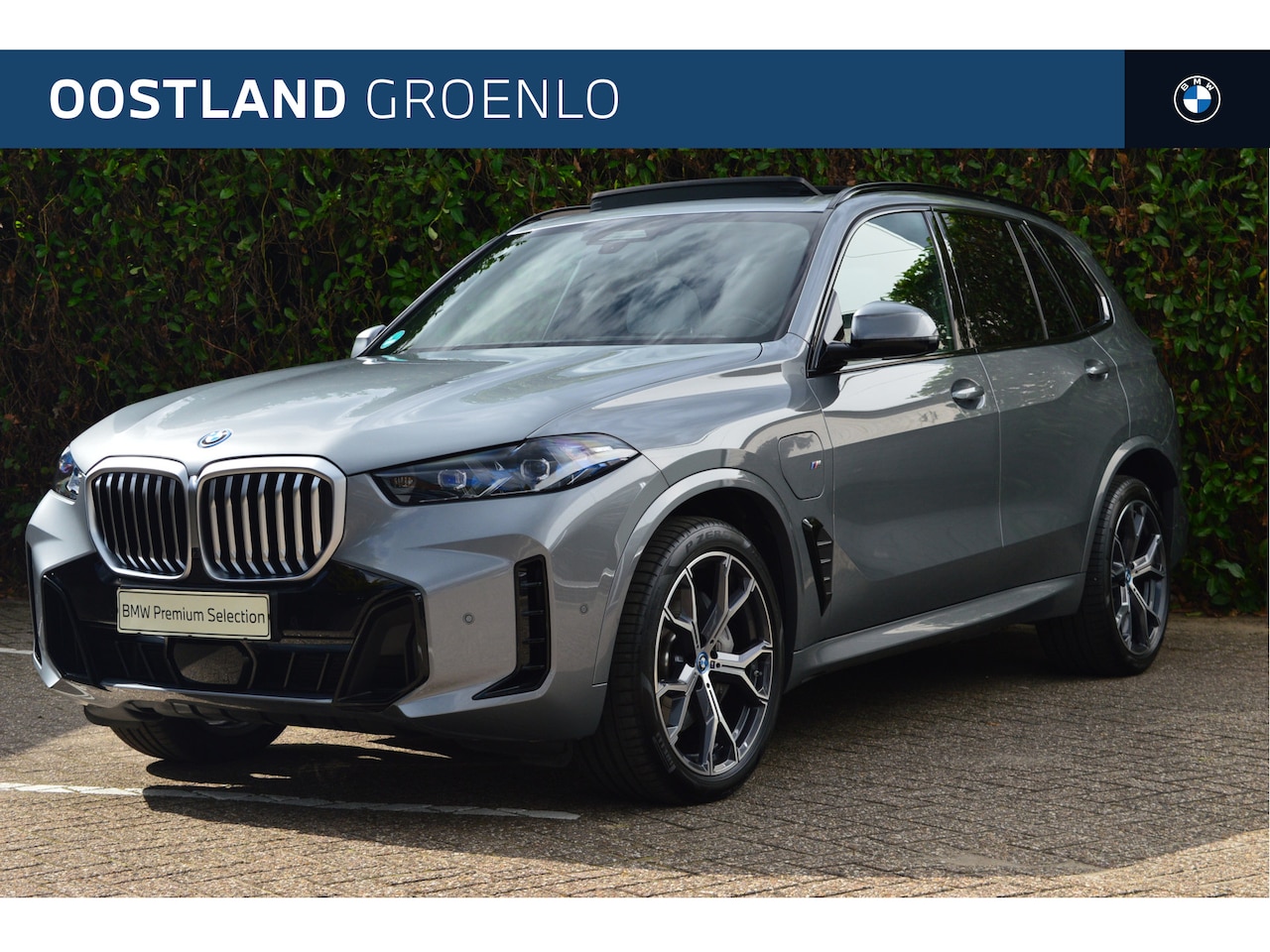 BMW X5 - xDrive50e High Executive M Sport Automaat / Panoramadak / Trekhaak / Soft-Close / Adaptief - AutoWereld.nl