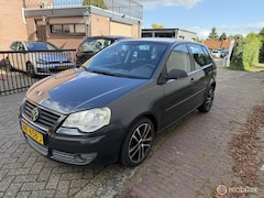 Volkswagen Polo - 1.4-16V Comfortline GOAL