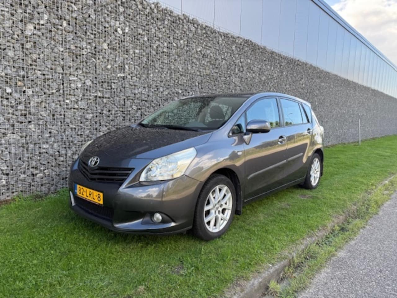 Toyota Verso - 1.6 VVT-i Business PANO/Trekhaak - AutoWereld.nl
