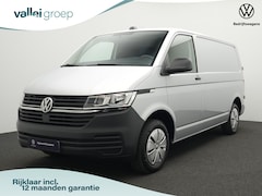 Volkswagen Transporter - 2.0 TDI 90 pk Economy Business L1H1 | Trekhaak | Parkeersensoren achter | Carplay | Cruise