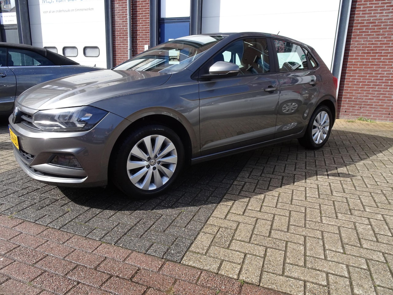 Volkswagen Polo - 1.0 MPI Comfortline Trekhaak - AutoWereld.nl
