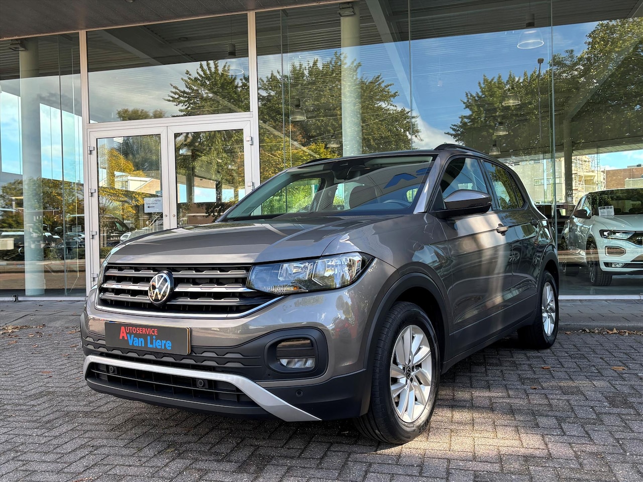 Volkswagen T-Cross - 1.0 TSI 95pk Life|Parkeersensoren|Carplay|Lage Kmstand |Rijklaarprijs incl garantie - AutoWereld.nl