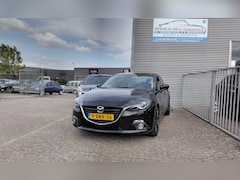 Mazda 3 - 2.0 GT-M Leder interieur- Xenon  - pdc - afn. Trekhaak- Bomvolle auto