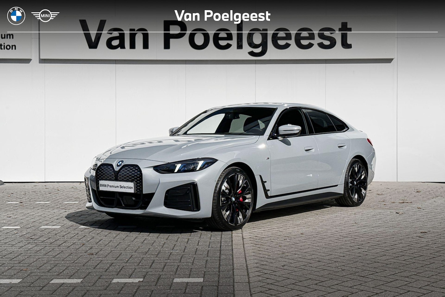 BMW i4 - xDrive40 84 kWh M Sport Pro | Trekhaak | Individual leder - AutoWereld.nl