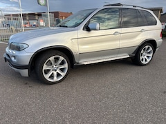 BMW X5 - 4.8is