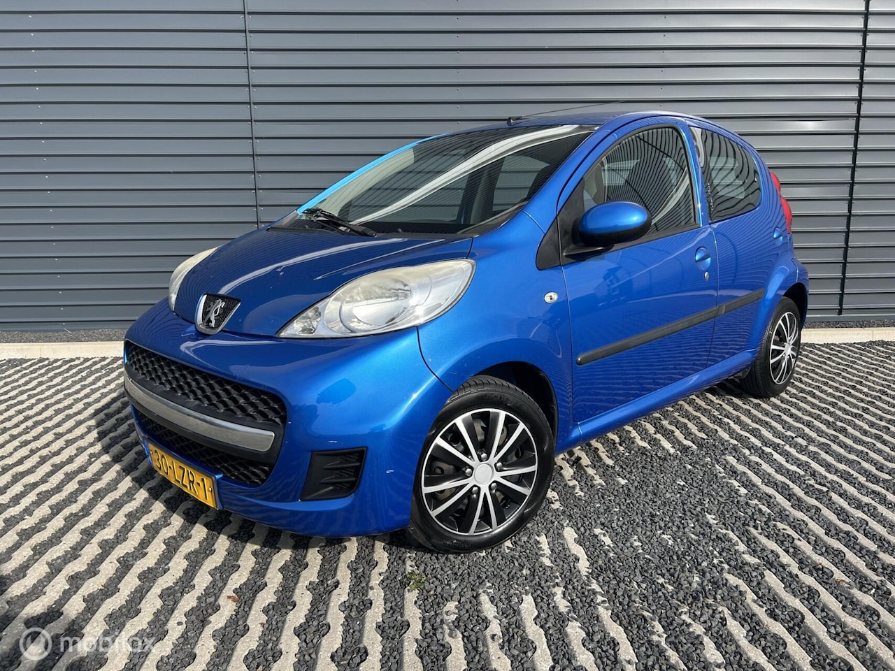 Peugeot 107 - 1.0-12V Urban Move | Airco | 5 Deurs | Zuinig - AutoWereld.nl