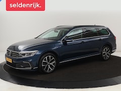 Volkswagen Passat Variant - 1.4 TSI PHEV GTE | Trekhaak | Stoelverwarming | Virtual Cockpit | Massage | Camera | Carpl