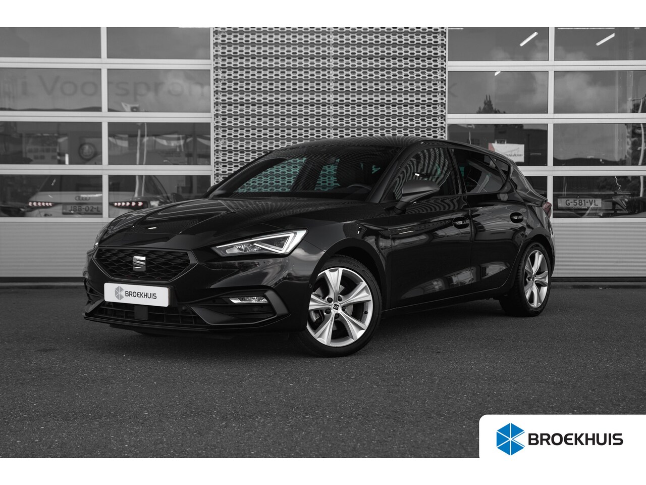 SEAT Leon - 1.0 TSI 110pk FR Business Intense | Achteruitrijcamera | Dodehoeksensor | Adaptive Cruise - AutoWereld.nl