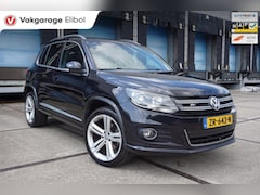 Volkswagen Tiguan - 2.0 TSI Sport & Style R-Line