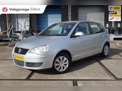 Volkswagen Polo - 1.4-16V Trendline