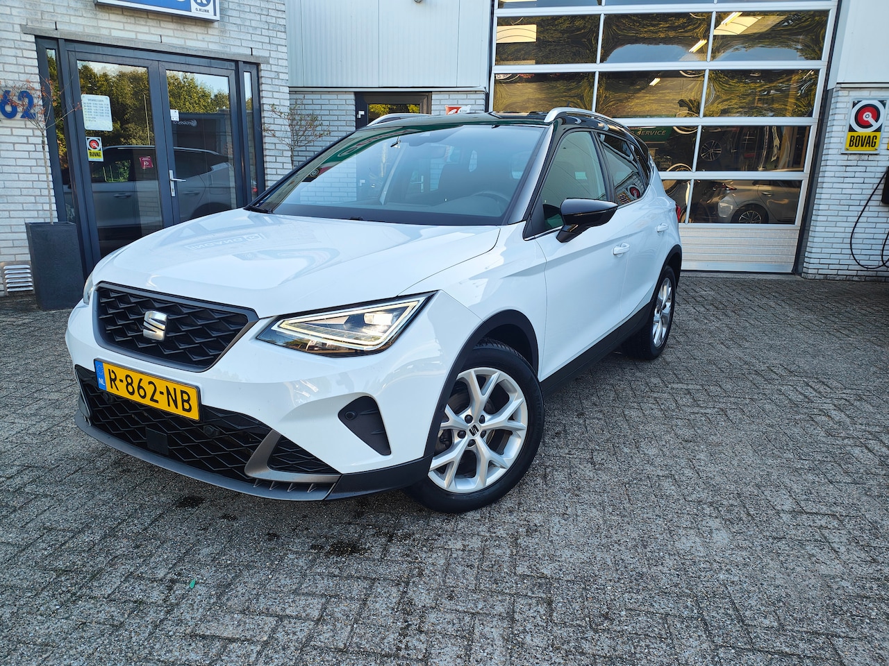 SEAT Arona - 1.5 TSI EVO FR Business Intense 1.5 TSI EVO FR Business Intense - AutoWereld.nl
