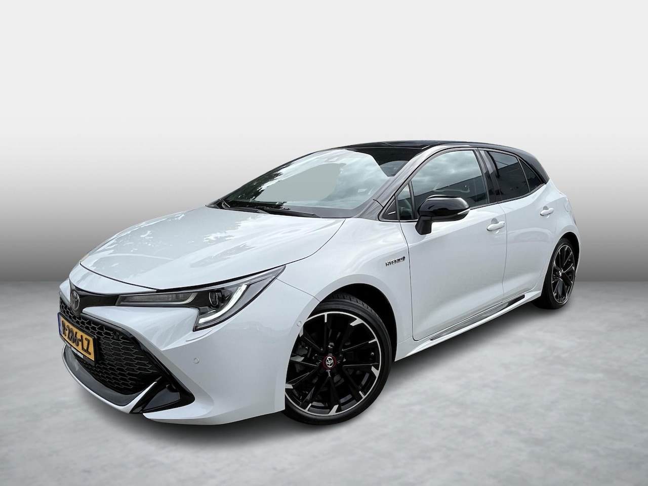 Toyota Corolla - 1.8 Hybrid GR Sport 1.8 Hybrid GR-Sport - AutoWereld.nl