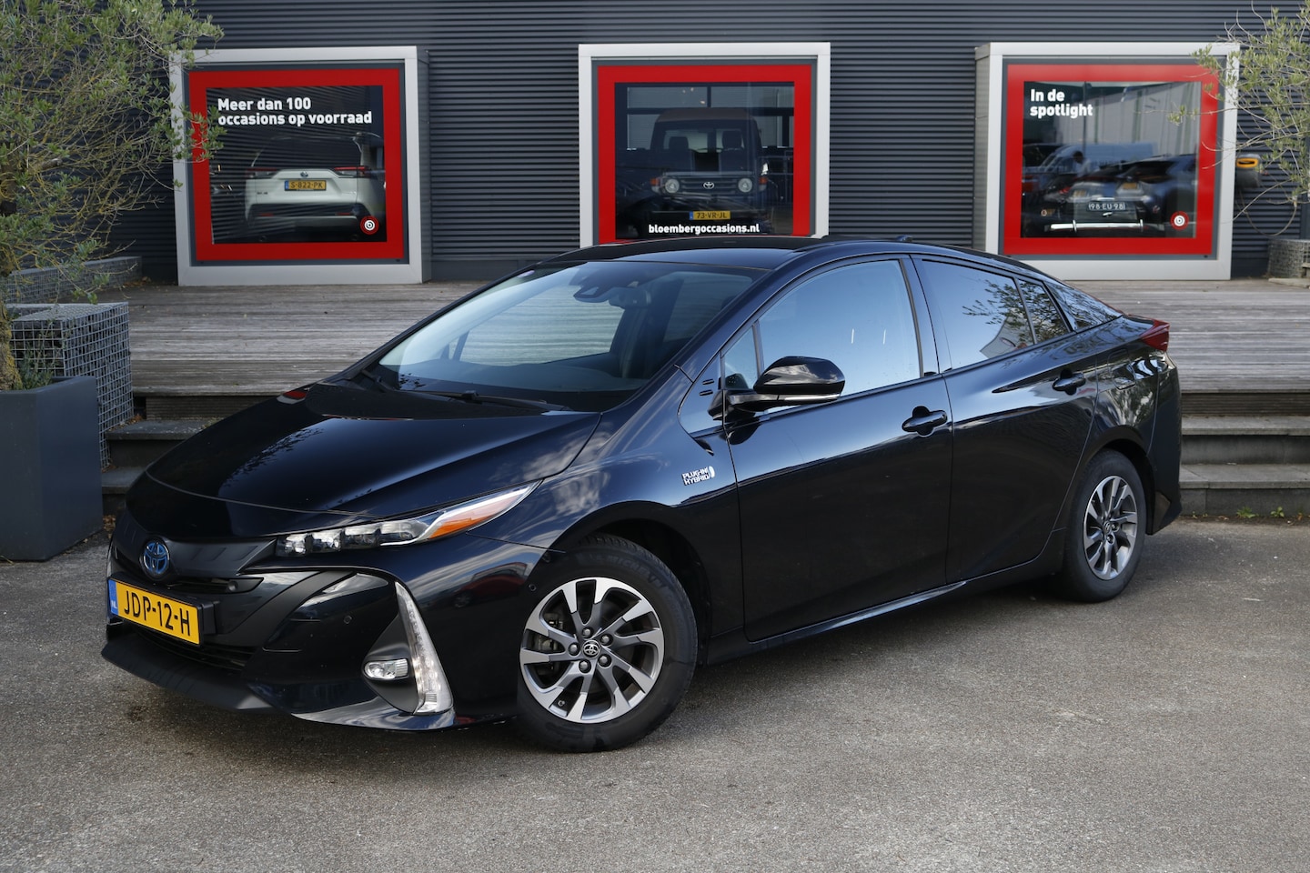 Toyota Prius - 1.8 Plug-in Executive 1.8 Plug-in Executive - AutoWereld.nl