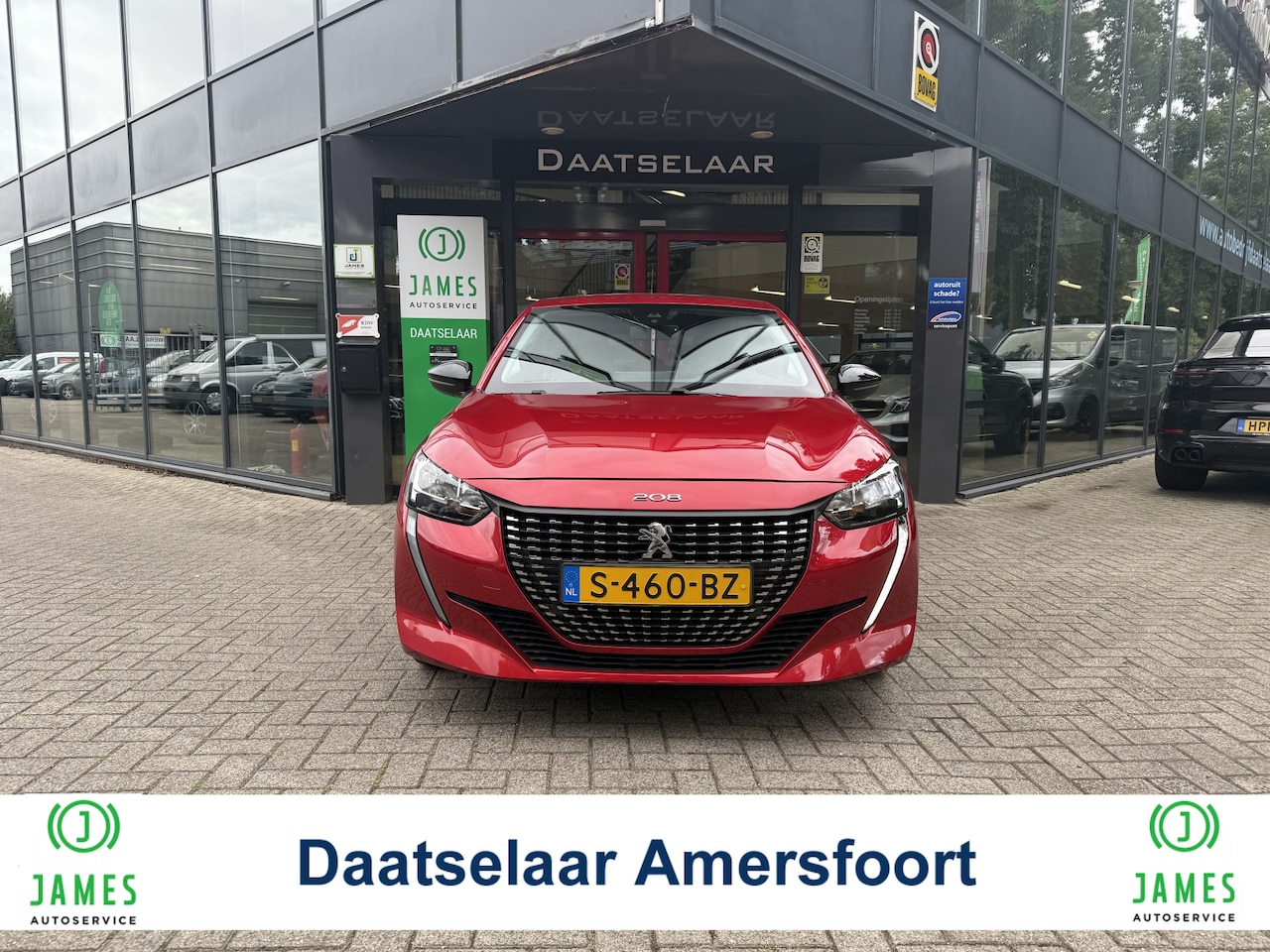Peugeot 208 - 1.2 PureTech 100pk Navi - AutoWereld.nl
