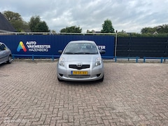 Toyota Yaris - 1.3 VVTi Sol