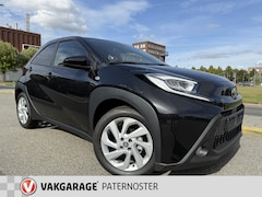Toyota Aygo X - 1.0 VVT-i MT Nieuw / 17'' LMV / Carplay / Stoelverwarming