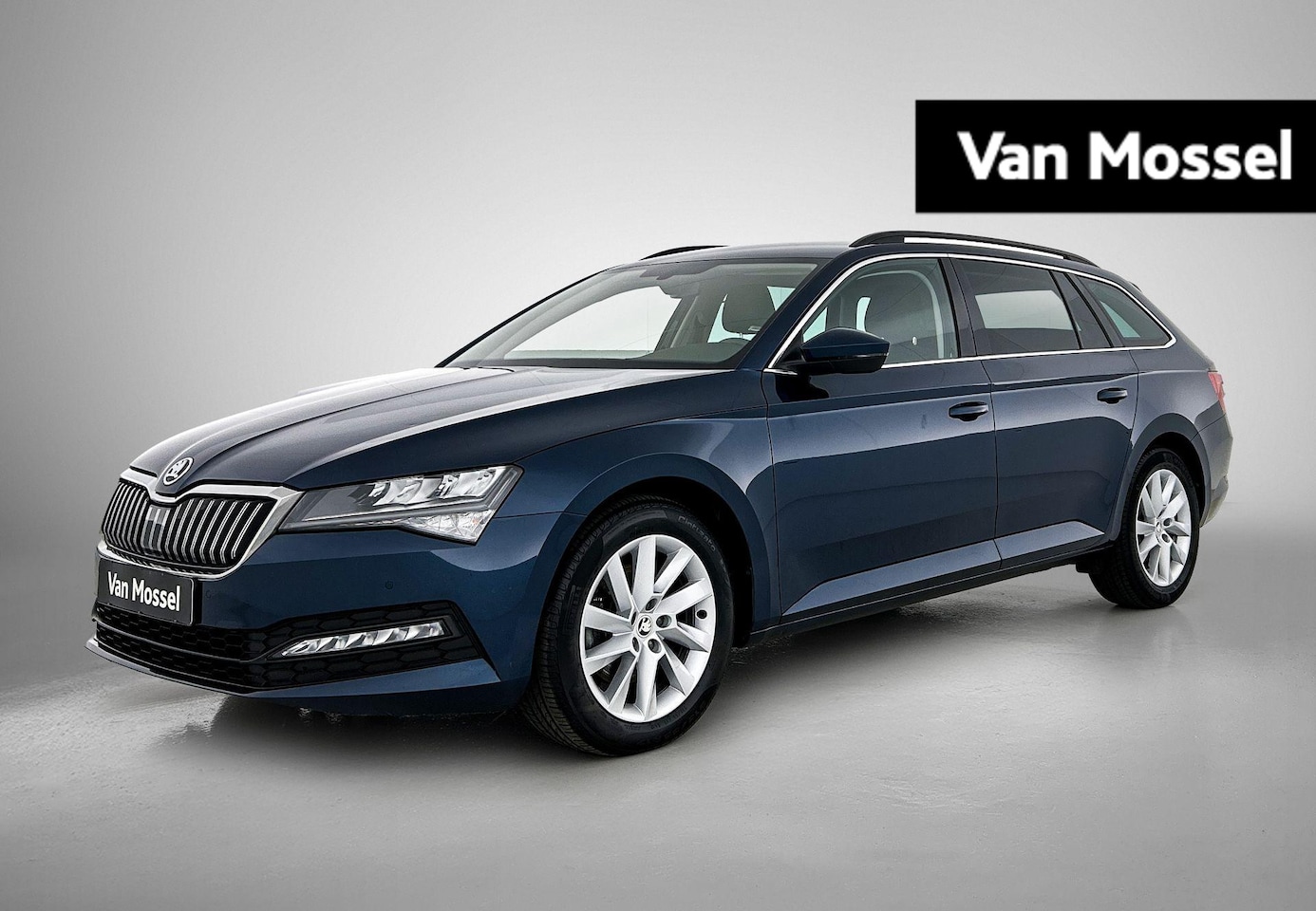 Skoda Superb Combi - 2.0 TDI Ambition Business 2.0 TDI Ambition Business - AutoWereld.nl