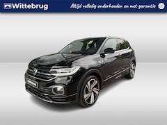 Volkswagen T-Cross - 1.5 TSI 150pk DSG R-Line / Virtual cockpit / 18 Inch / stoelverwarming / Led verlichting /