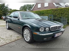Jaguar XJ - 3.0 V6 Xenon 18inch Nav