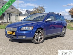 Volvo V50 - 1.6 Edition II koppelt soms niet lekker