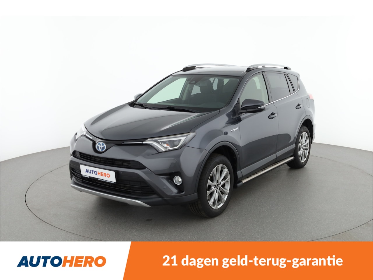 Toyota RAV4 - 2.5 Hybrid First Edition | UC89710 | - AutoWereld.nl