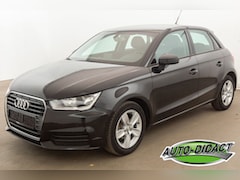 Audi A1 - 1.0 TFSI Airco Navi