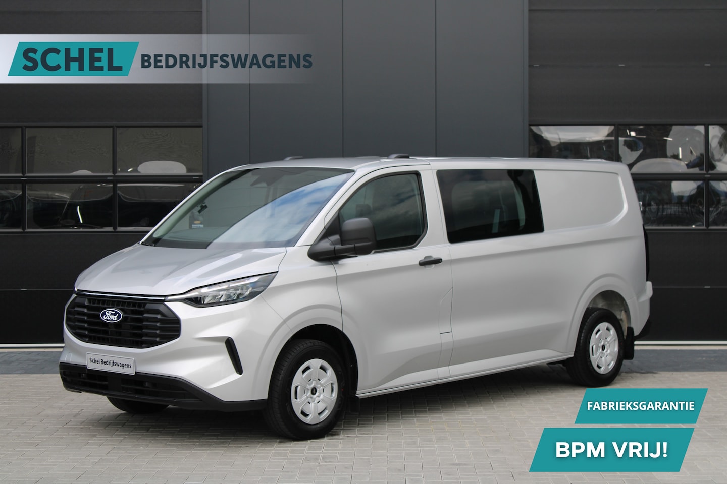 Ford Transit Custom - 320 2.0 TDCI L2H1 Trend DC 136pk - Elek Trekhaak - LED - Stoelverwarming - Carplay/Android - AutoWereld.nl