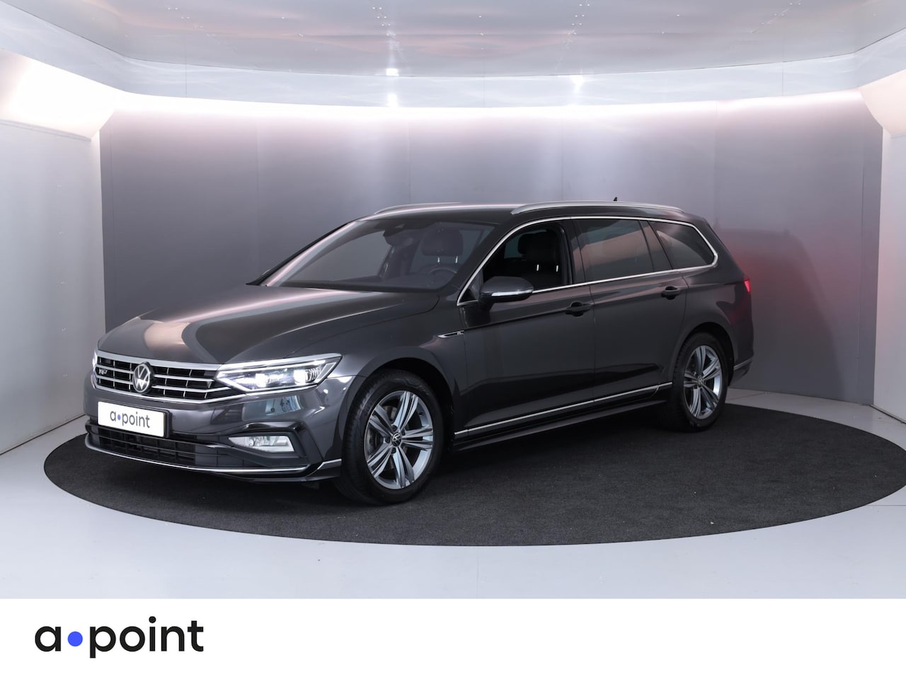Volkswagen Passat Variant - 1.5 TSI R-Line Business 150 pk Automaat (DSG) | Verlengde garantie | Navigatie | Parkeerse - AutoWereld.nl