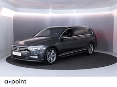 Volkswagen Passat Variant - 1.5 TSI R-Line Business 150 pk Automaat (DSG) | Verlengde garantie | Navigatie | Parkeerse