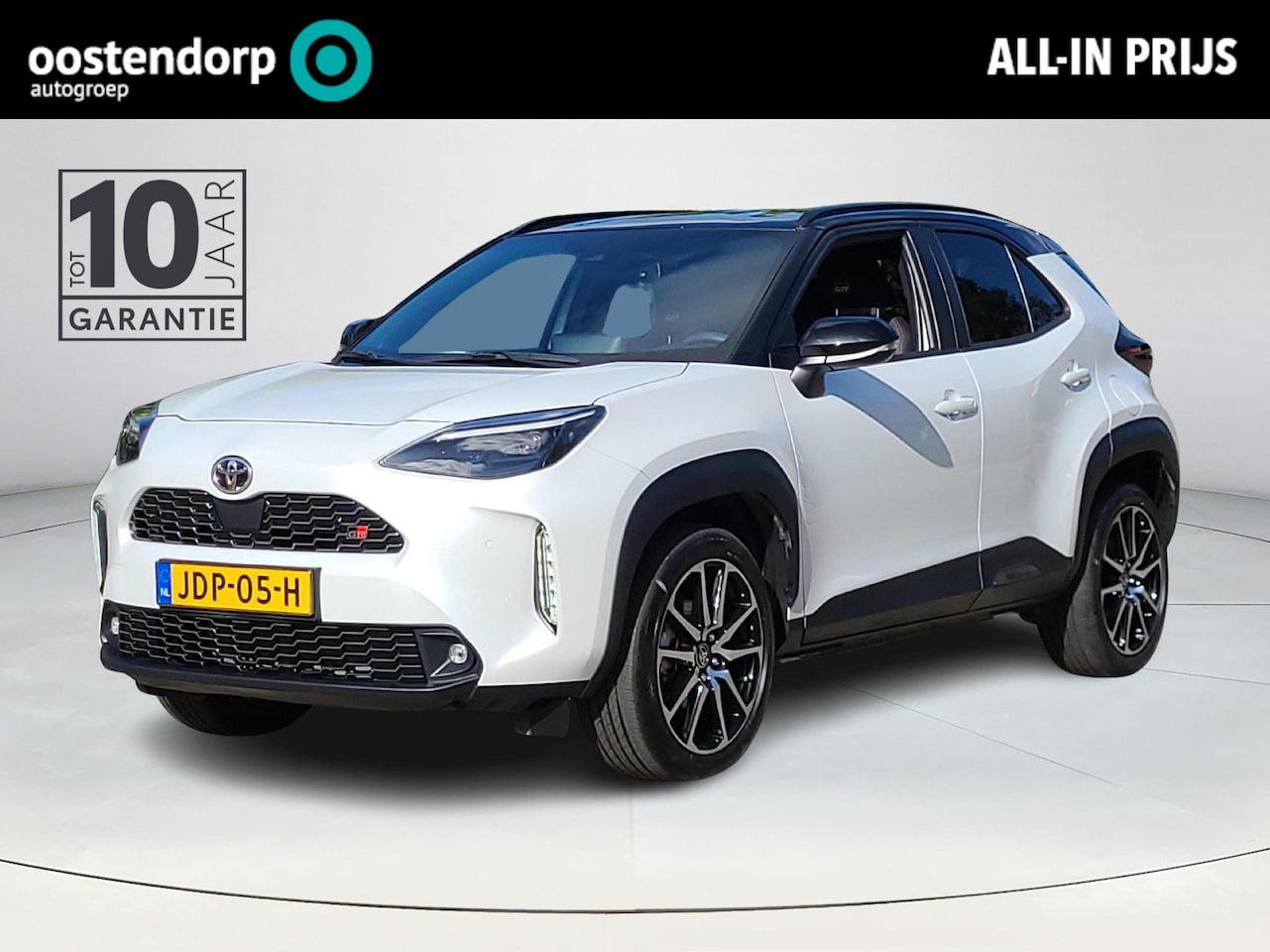 Toyota Yaris Cross - 1.5 Hybrid GR Sport | Apple CarPlay | Blindspot | Parkeersensor | Rijklaarprijs incl. gara - AutoWereld.nl