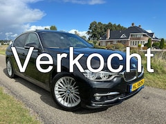 BMW 3-serie - 330e Luxury Leer / M-Stuurwiel / Schuifdak / Stoelverwarming / Topstaat