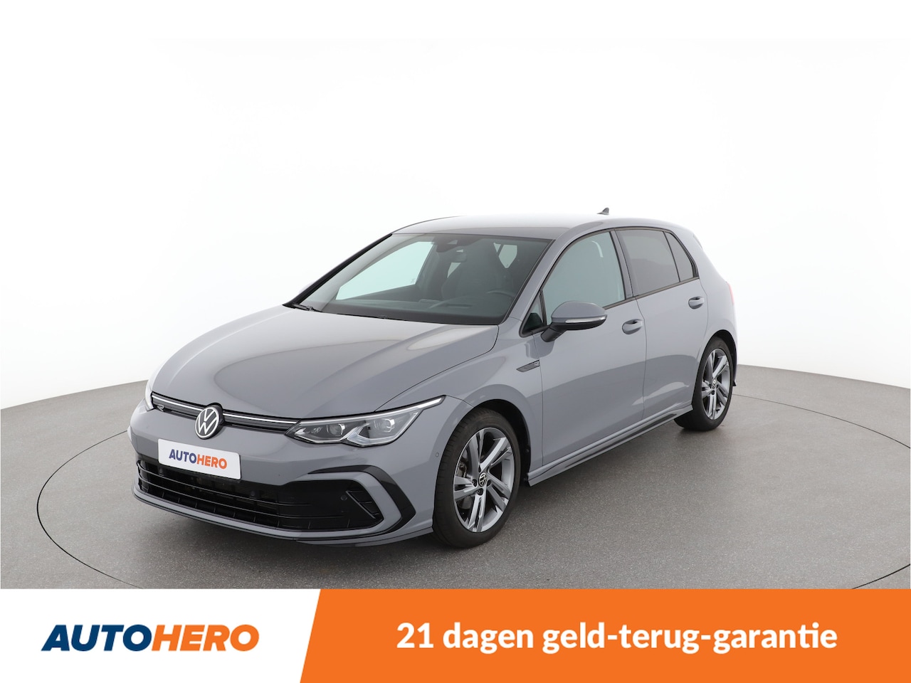 Volkswagen Golf - 1.5 eTSI R-Line | XJ38042 | - AutoWereld.nl