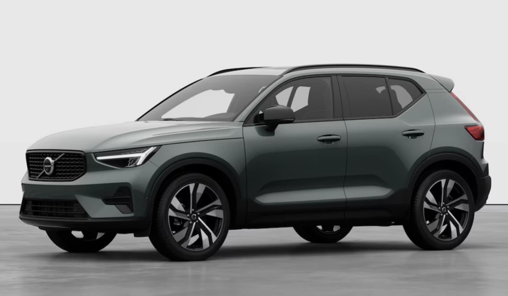 Volvo XC40 - B4 197PK Plus | Lounge Pack | 360° | 20" | Leder | Privacy glas - AutoWereld.nl