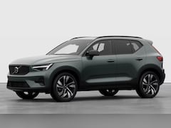 Volvo XC40 - B4 197PK Plus | Lounge Pack | 360° | 20" | Leder | Privacy glas