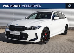 BMW 3-serie Touring - 330e High Executive M Sport Automaat / Panoramadak / Trekhaak / Sportstoelen / M Adaptief