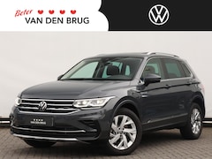 Volkswagen Tiguan - 1.4 TSI Elegance eHybrid 245 pk DSG | Panoramadak | Navigatie | Led Matrix | Camera | Side
