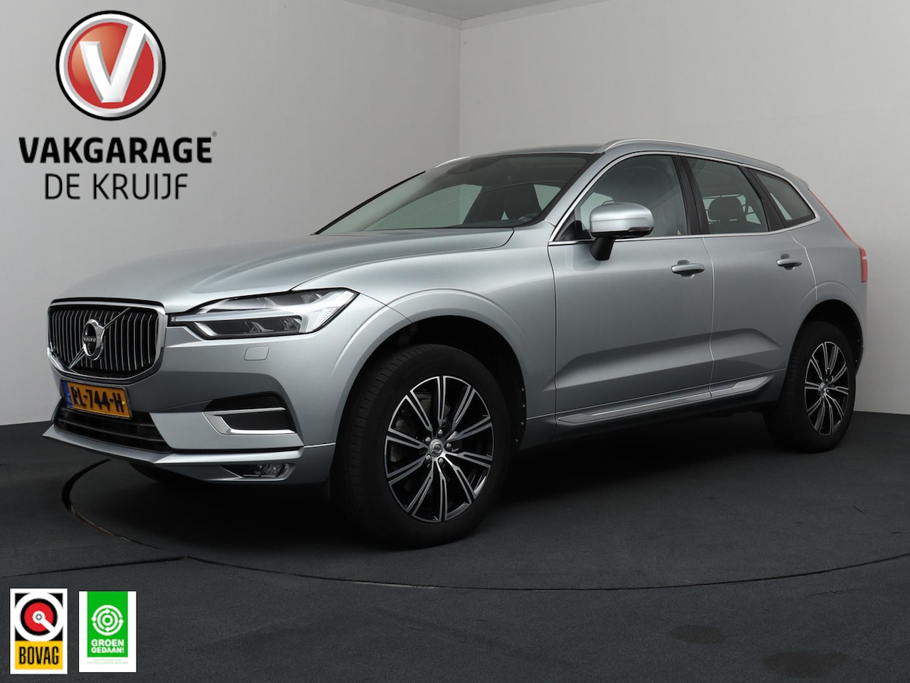 Volvo XC60 - 2.0 T5 AWD Inscription Automaat 251pk Luchtvering | 360cam | ACC | Trekhaak! - AutoWereld.nl