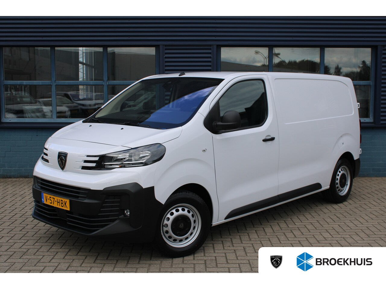 Peugeot Expert - L2 2.0 BlueHDi 145 PK | NAVIGATIE | CAMERA | SENSOREN | APPLE CARPLAY/ANDROID AUTO | - AutoWereld.nl