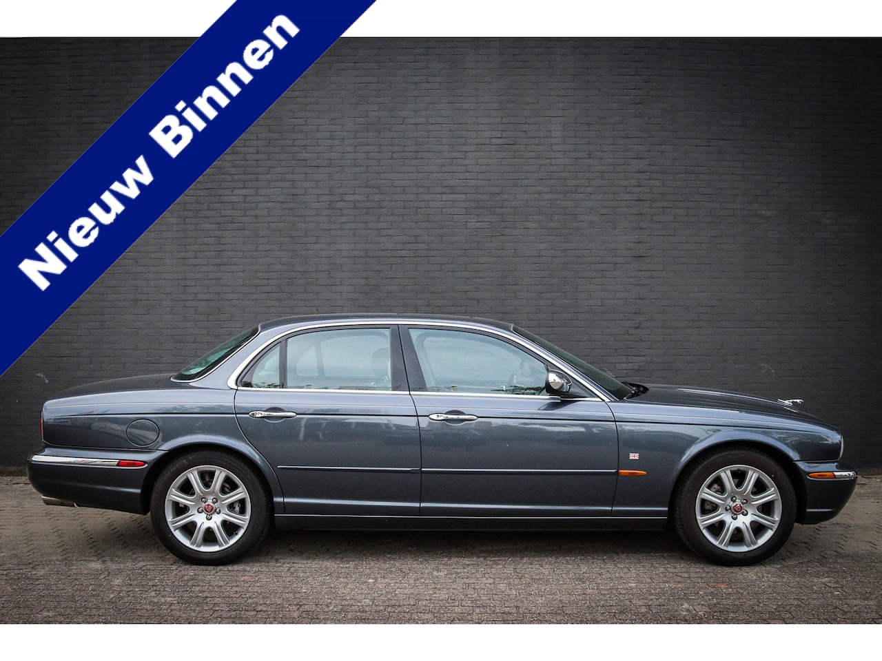 Jaguar XJ - 4.2 V8 Executive Net binnen; Jouw droomauto? - AutoWereld.nl