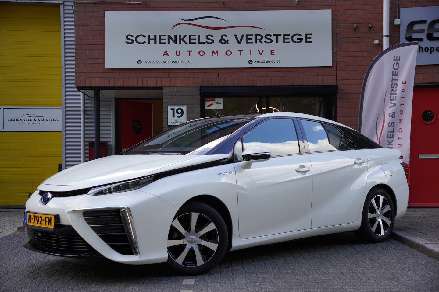 Toyota Mirai - FCV Executive / Dealer Service / BTW / Leer / Camera / Memory / Stoel Verkoeling / Verwarm - AutoWereld.nl
