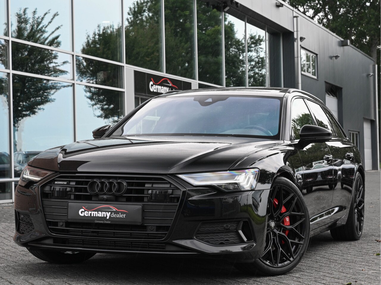 Audi A6 Avant - Audi A6 Avant 55TFSI 340pk Quattro Black Optic Pano Massage+belucht Trekhaak 360-cam Head- - AutoWereld.nl