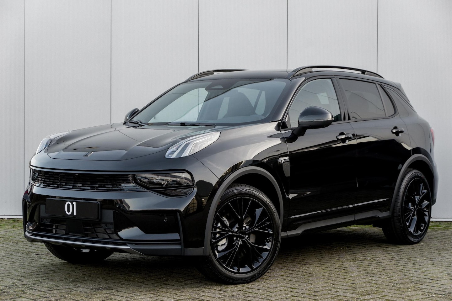 Lynk & Co 01 - MY25 276PK More, Sparkling Black, UIT VOORRAAD LEVERBAAR, Harman Kardon, 360 Graden camera - AutoWereld.nl