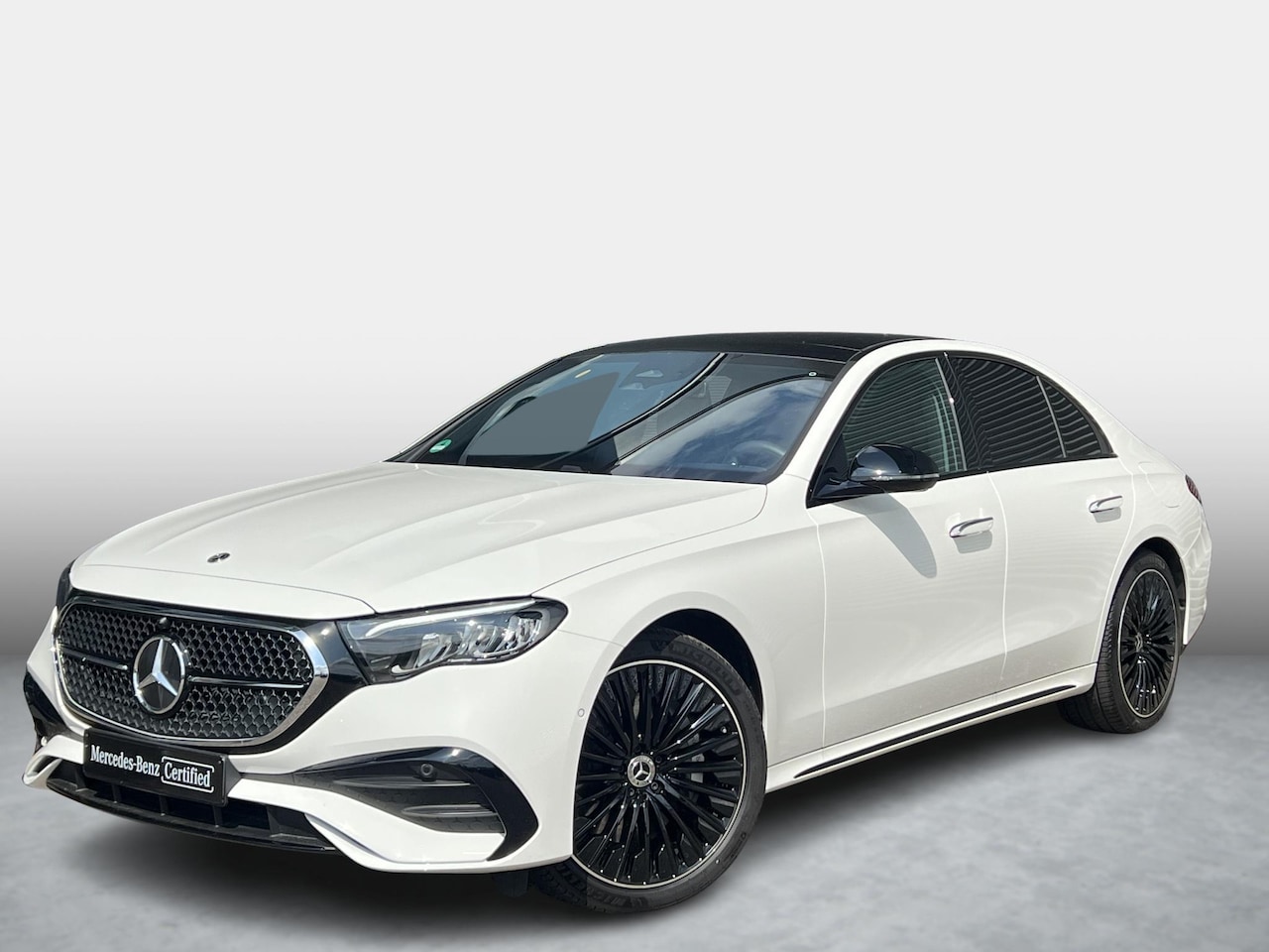 Mercedes-Benz E-klasse - 300 e AMG Line 300 e AMG Line - AutoWereld.nl