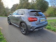 Mercedes-Benz GLA-Klasse - 220 d 4Matic Premium Plus Panoramadak