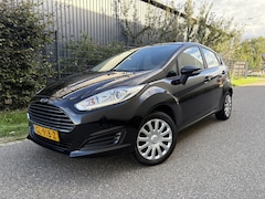 Ford Fiesta - 1.0 Style / 5-DEURS / NAVI / AIRCO / 140dkm NAP