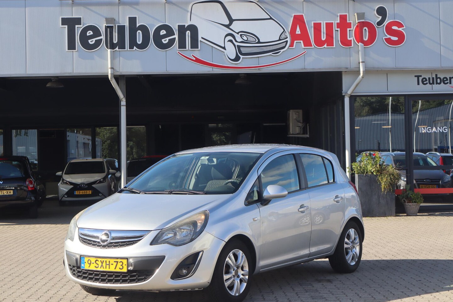 Opel Corsa - 1.3 CDTi EcoFlex S/S Design Edition Stoel- en stuurverwarming, Cruise control, Airco, Lich - AutoWereld.nl