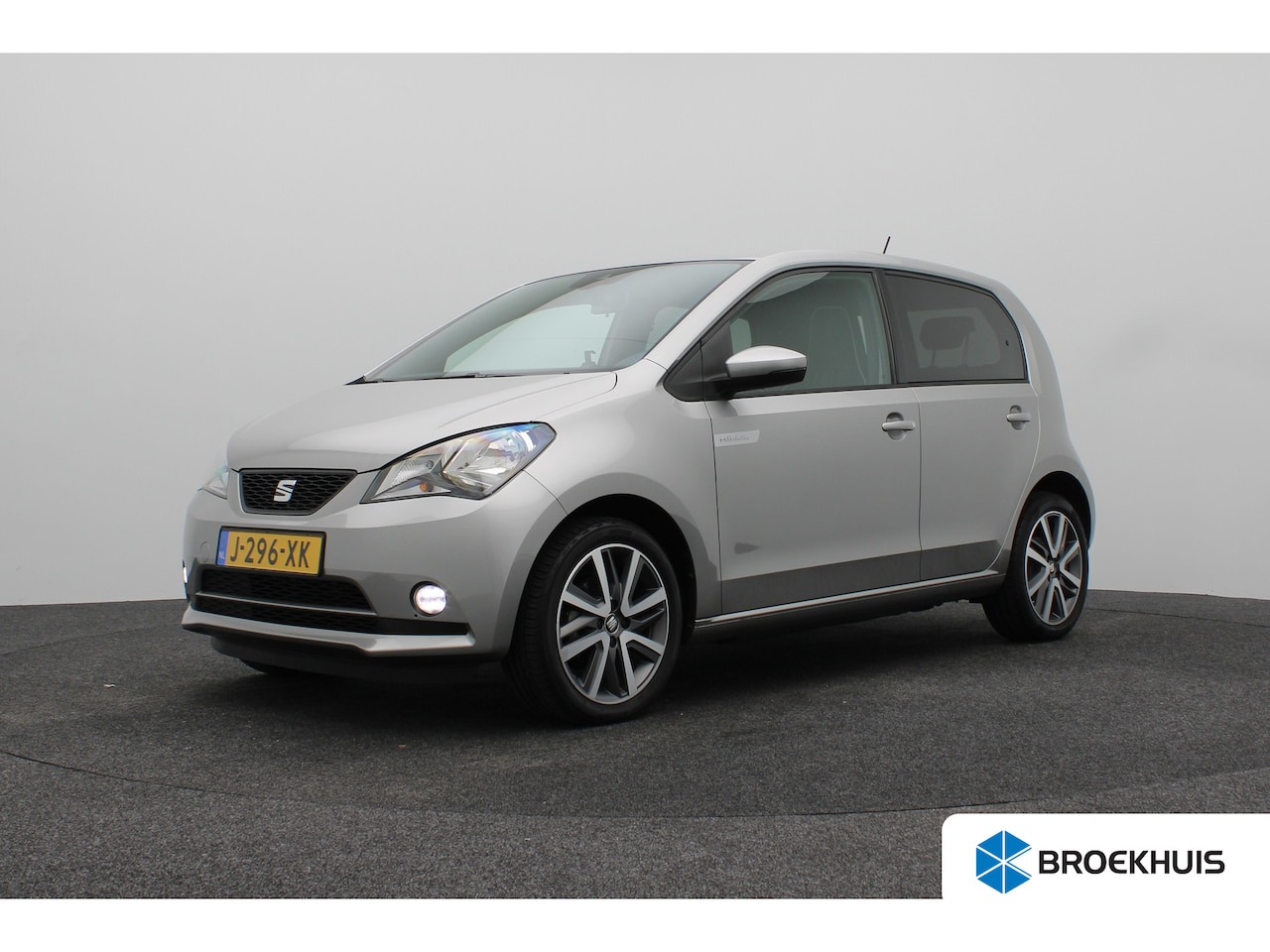 SEAT Mii Electric - electric Plus | Bestuurdersairbag | Bestuurdersstoel in hoogte verstelbaar | Bluetooth tel - AutoWereld.nl