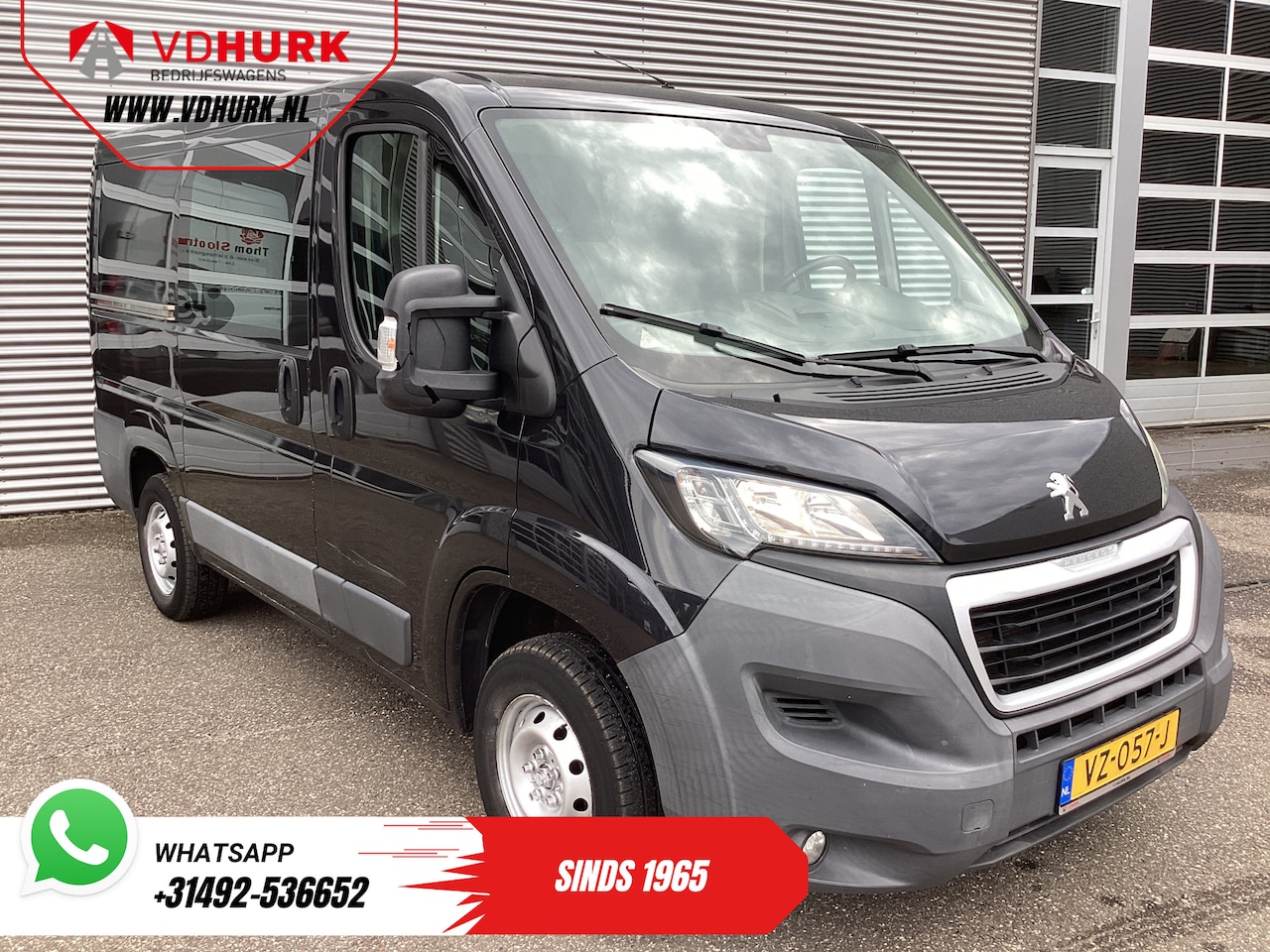 Peugeot Boxer - 2.0 HDI 130 pk EXPORT Climate/ Cruise/ Gev. Stoel/ Navi/ PDC/ Trekhaak/ 2.5t Trekverm. - AutoWereld.nl